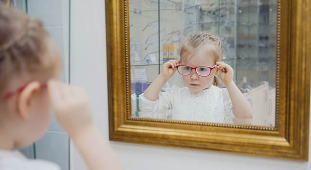 child doesnt want glasses_640x350 5